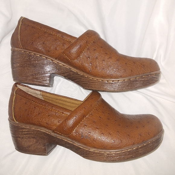B.O.C. Born Concept Women's Clogs Nursing Shoe Brown Ostrich Sz. 9.5 - Picture 10 of 10